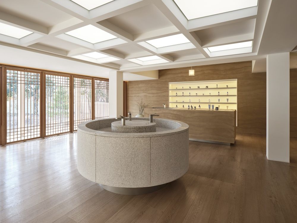 Cosmetic Store Interior Furniture Custom Cosmetic Store Interior Furniture Custom